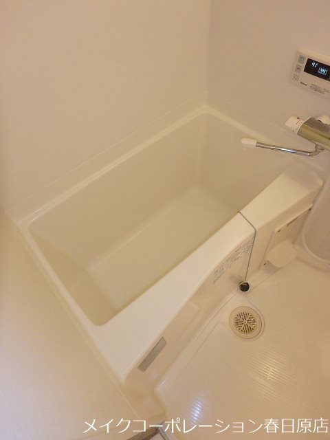 写真は同型タイプ プリエール 風呂画像