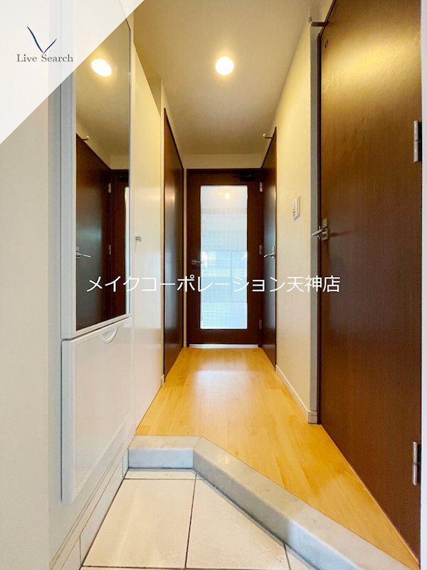 エクセレンシア天神 玄関