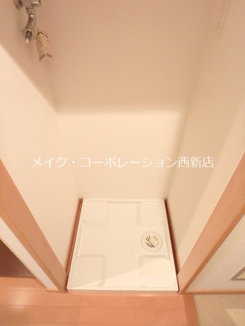 洗面所 ドミール西新~ネット無料~ その他10