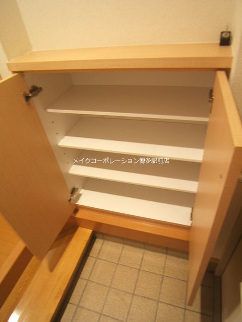 玄関 レジディア天神南 その他10