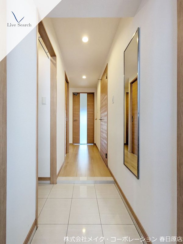 写真は同型タイプ BPRレジデンス高宮 玄関