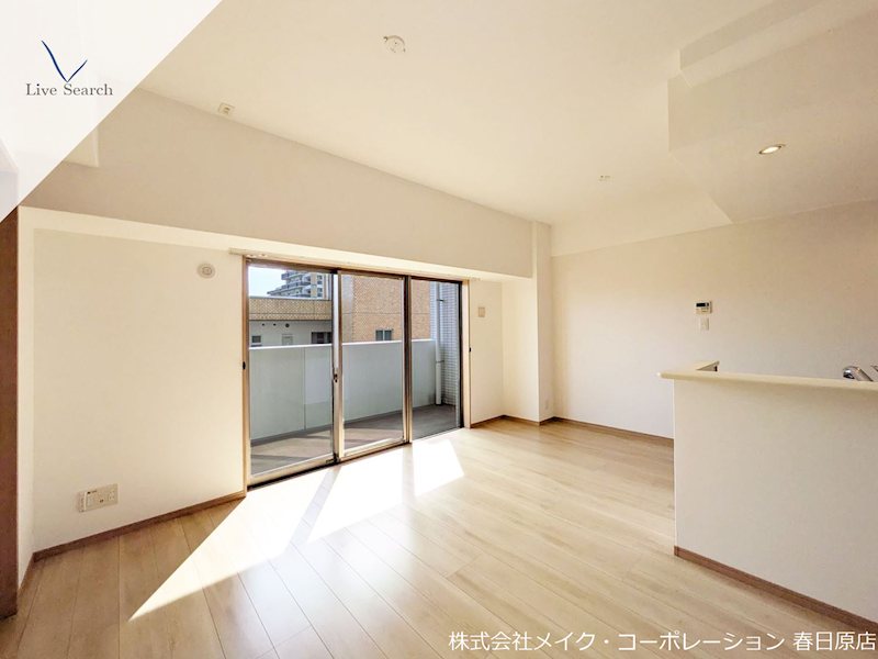 写真は同型タイプ BPRレジデンス高宮 リビング