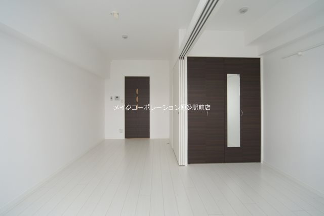 エンクレスト平尾Ⅱ リビング