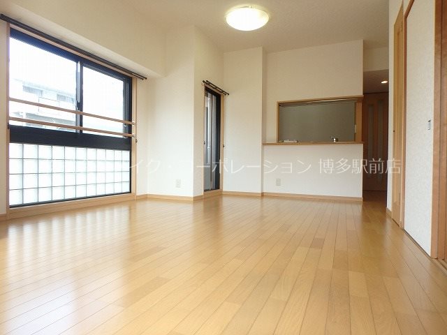 アーバンスクエア博多駅  リビング