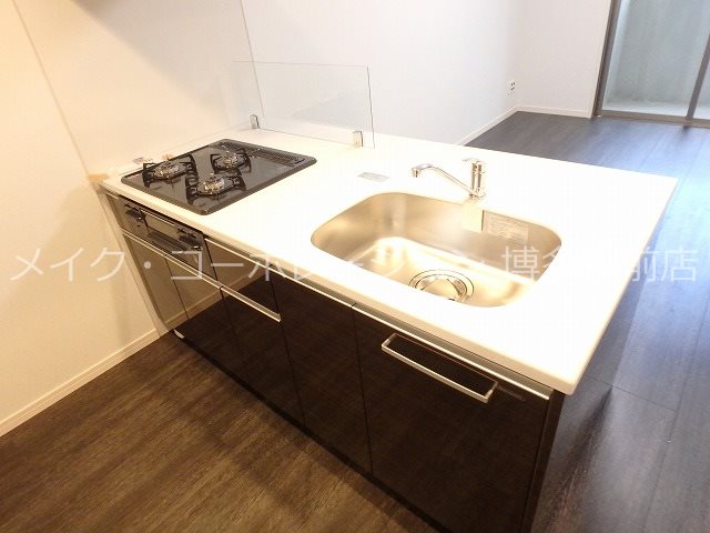 Renoas HAKATA  キッチン