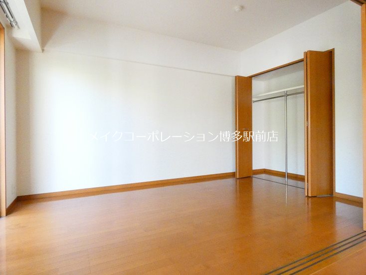 ※入居中の為別部屋写真使用現状優先 アクアリア平尾浄水 ベッドルーム