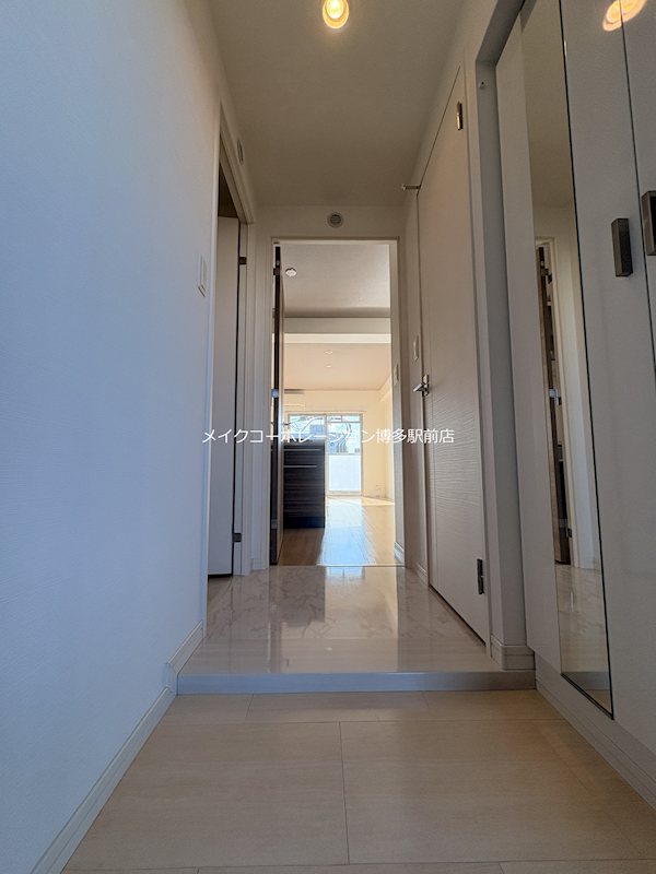 アルティメゾン博多 玄関