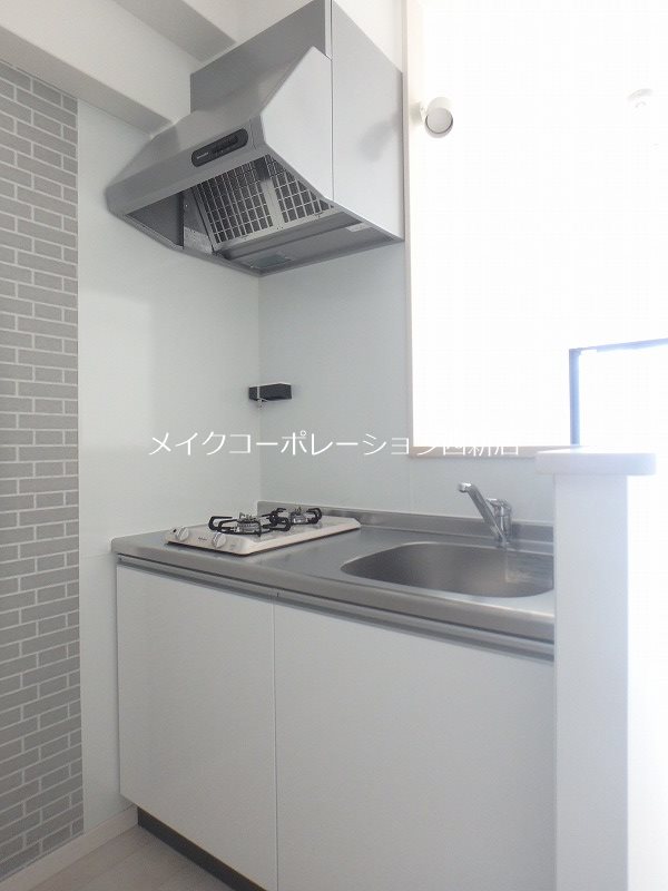 MODERN PALAZZO 西新PREMIER キッチン