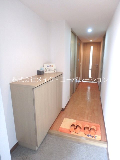 プライムメゾン百道浜 玄関