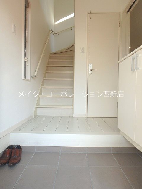 玄関 福浜戸建 玄関