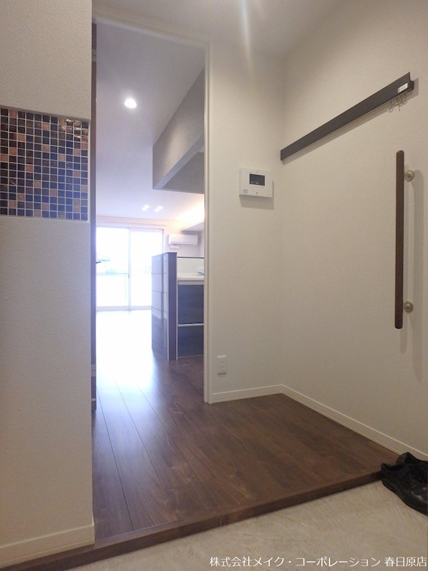 写真は同型タイプ クロシェット アーブル 玄関