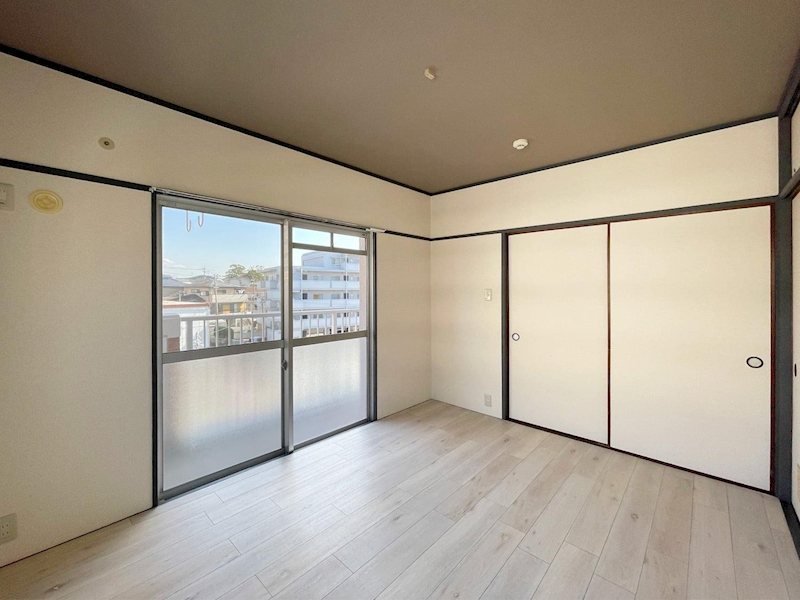 第3ハイタウン春日 リビング