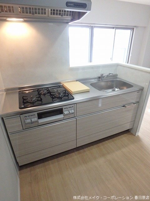 写真は同型タイプ エルグランド博多 キッチン