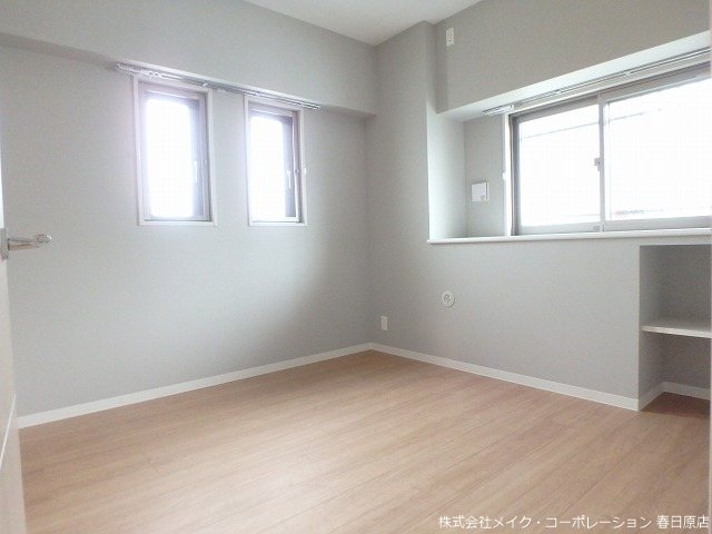 写真は同型タイプ エルグランド博多 ベッドルーム