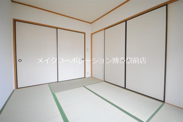 ファミールHIRO ベッドルーム