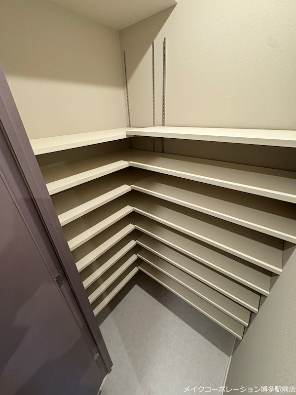 ビオネ美野島 玄関