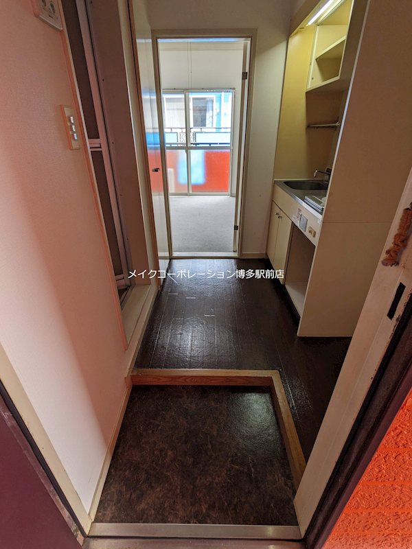 玄関 リバーサイド唐原 玄関