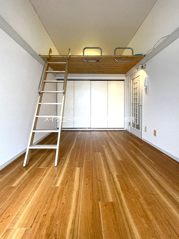 リバーサイド唐原 リビング