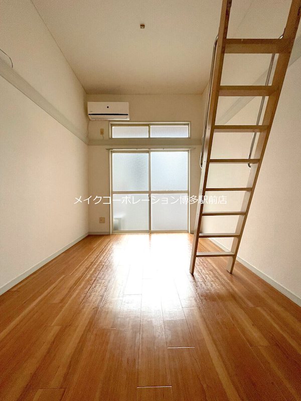 リバーサイド唐原 ベッドルーム