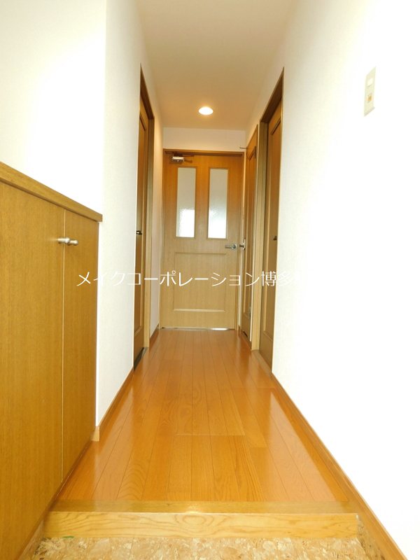 ザ・ブルックハウス 玄関