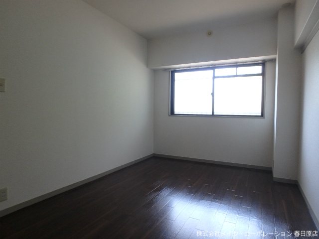 ベッドルーム 大産春日マンション ベッドルーム