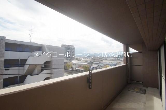 ハウストンコート ベランダ