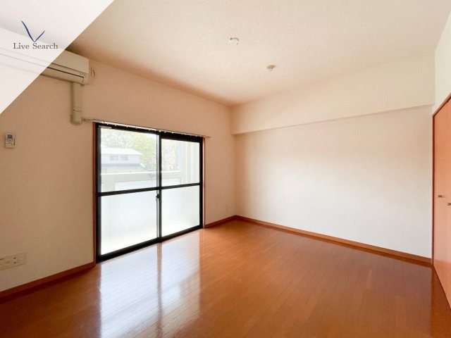 アイ.エム.ディ.ビュードーム その他11