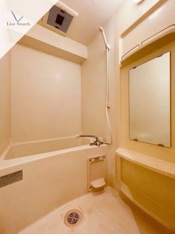 アイ.エム.ディ.ビュードーム 風呂画像