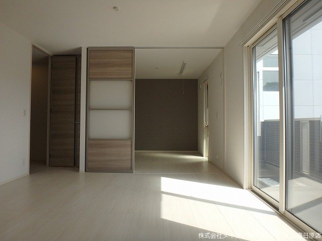 D-room博多駅南 弐番館 リビング