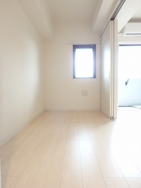 ラクラス呉服町 ベッドルーム