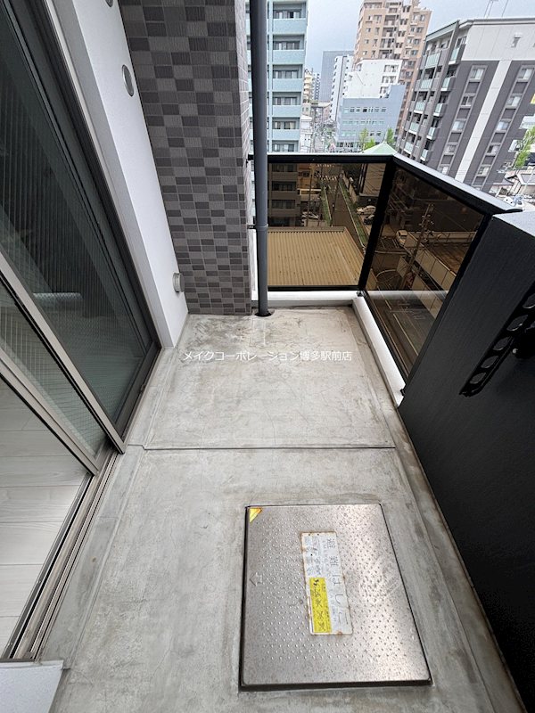 MODERN PALAZZO 博多駅南AXIA ベランダ