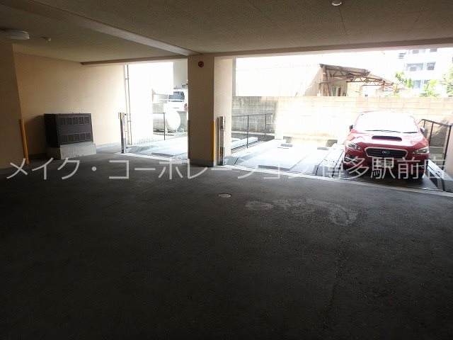 ヴォーヌンク博多駅東 その他13