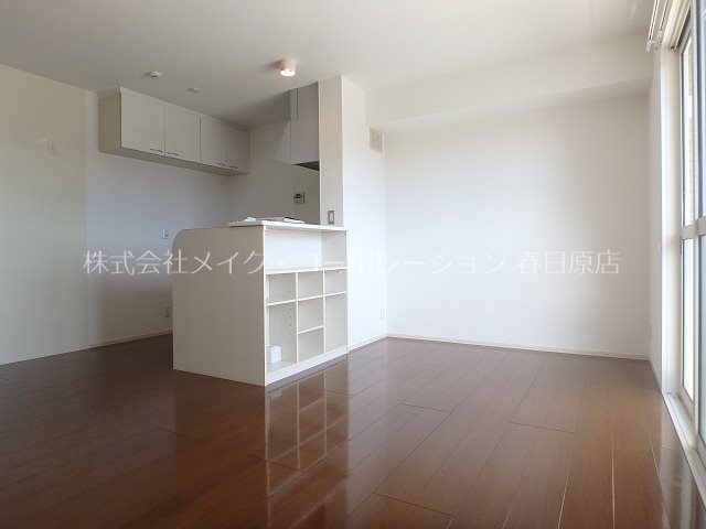 ロイヤルエコガーデン多賀 リビング