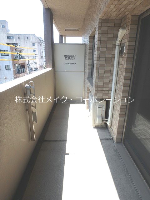 ベランダ ネストピア別府駅前~ネット無料~ ベランダ