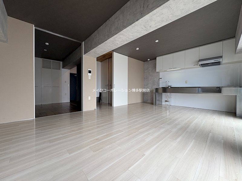 リビング カーサ・リナート山王 リビング