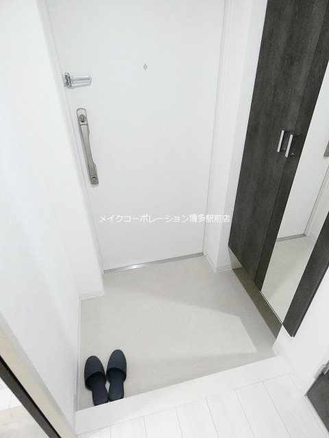 ベルコルティーレ 玄関