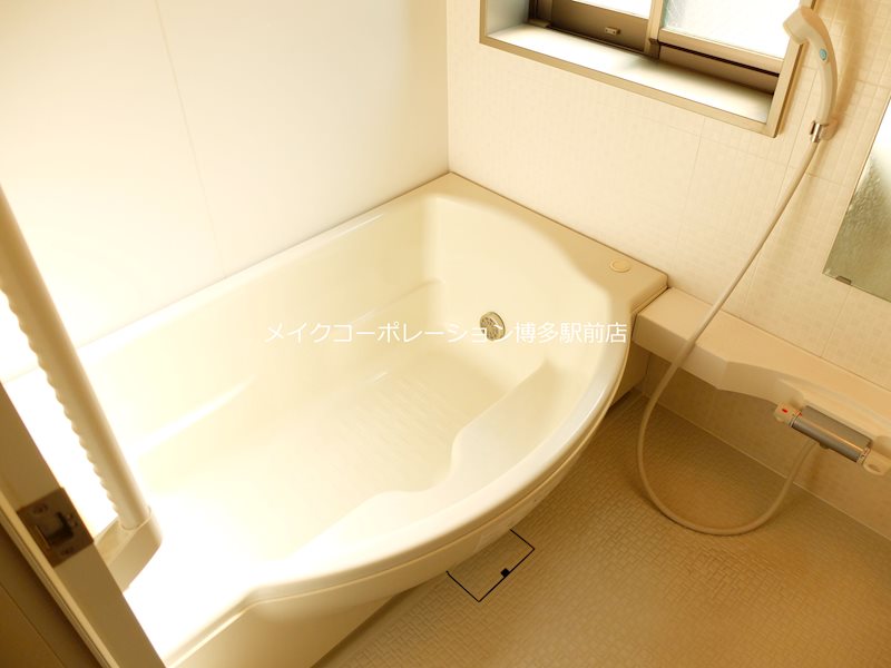 ※同物件別部屋引用・現状優先です♪ レジデンツァ大橋 風呂画像