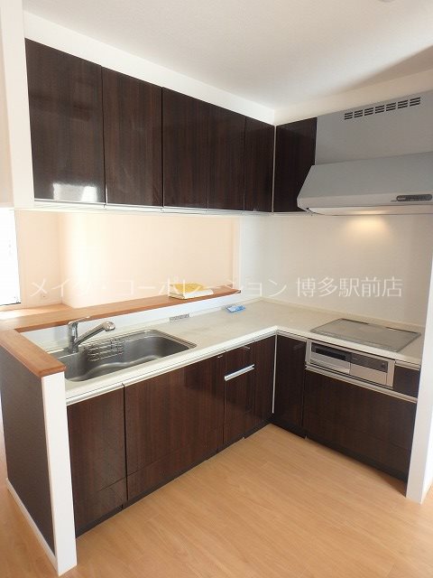 アルデ板付 キッチン