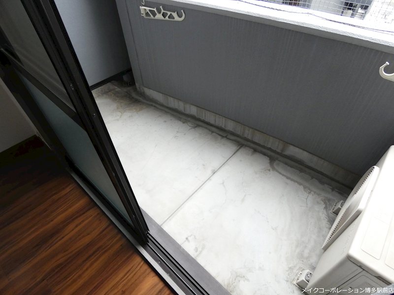 ロイヤル呉服 ベランダ