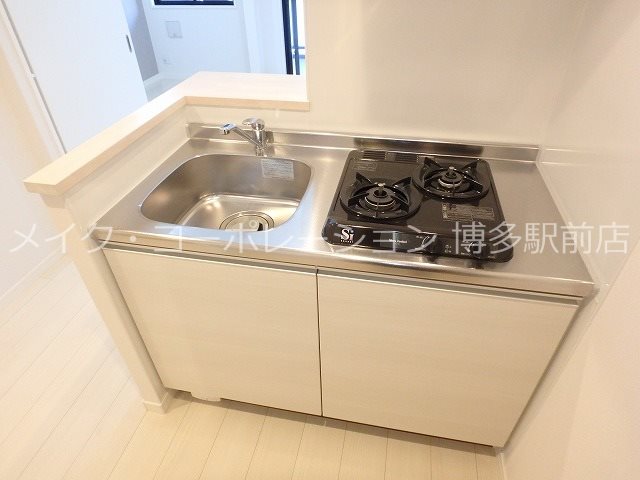 グランフォーレ博多駅東プレミア キッチン