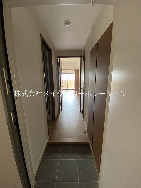 ニューガイアリルーム原通りNo68 玄関