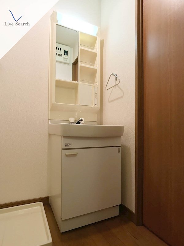 写真は同型タイプ クリスタルビル その他3