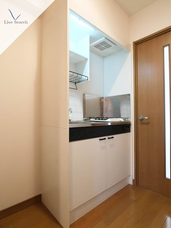写真は同型タイプ クリスタルビル キッチン