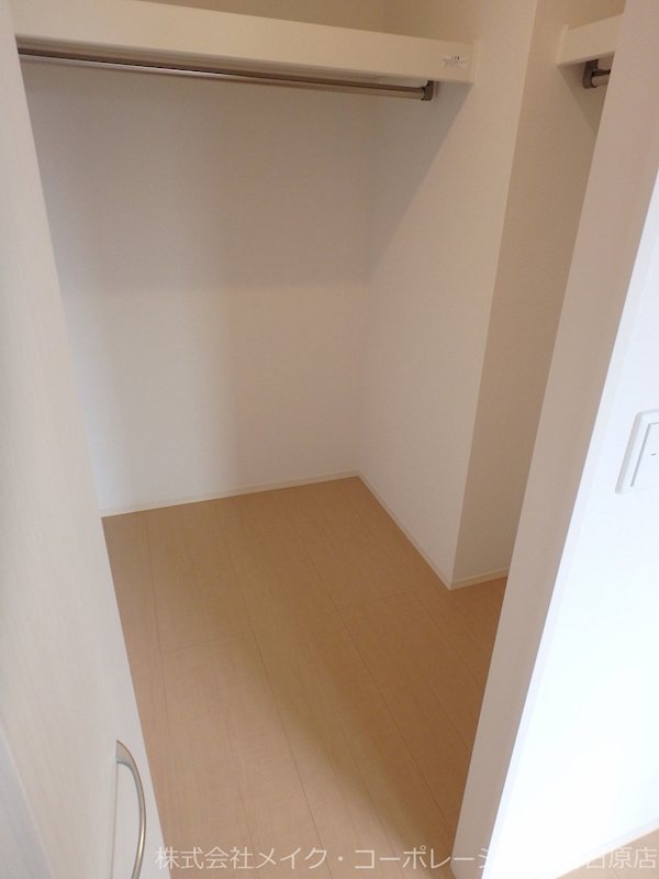 写真は同型タイプ D-room大野城B棟 その他4