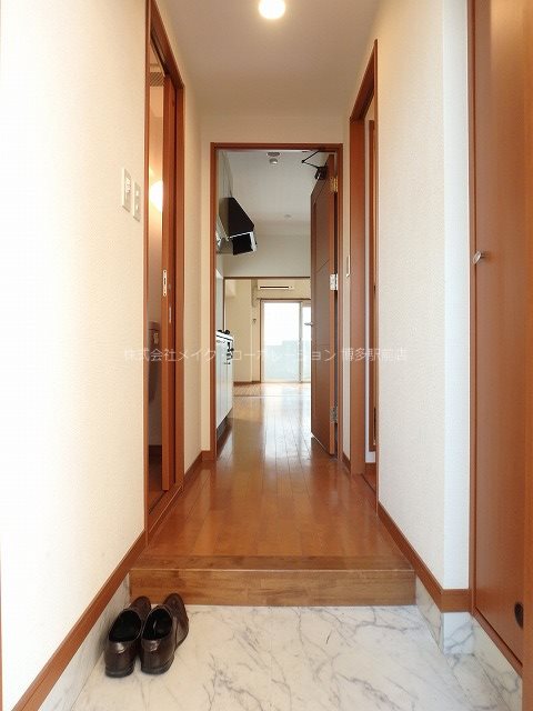 イルマーレ博多  玄関