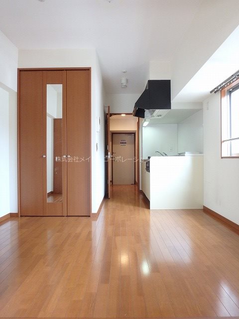 イルマーレ博多  リビング