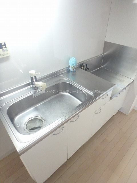 トゥリートップ キッチン