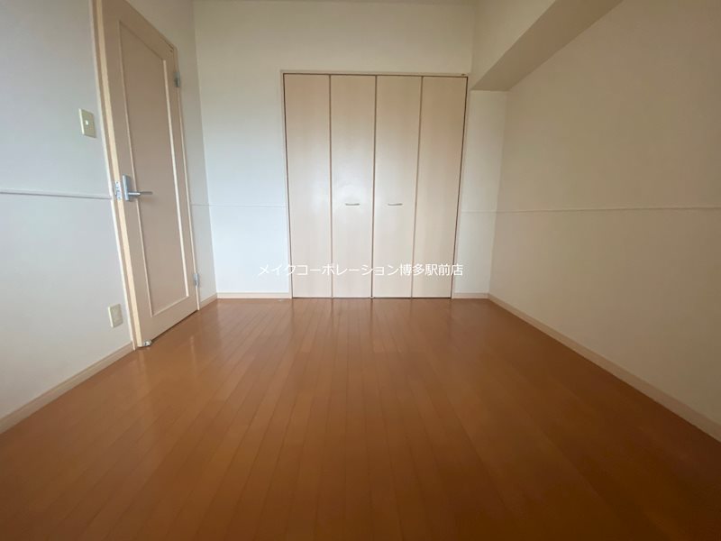 ベッドルーム セゾンドール貝塚 ベッドルーム