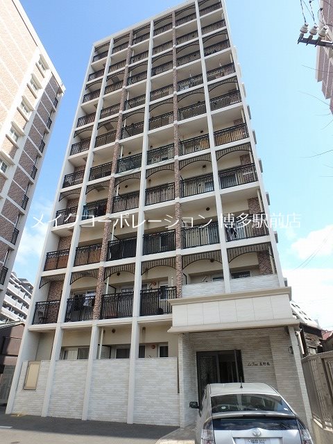 ラファセ美野島 外観