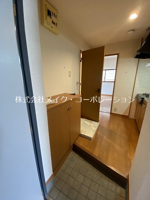 グランクリュー西新 玄関